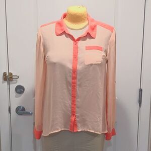 $5 Item! Maurices L Two-Tone Coral Pink Sheer Button Down Button Sleeve Blouse